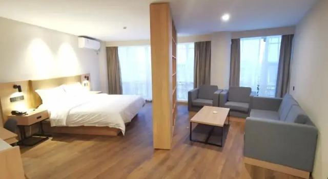 GreenTree Inn Nantong Haimen Zhengyu Town Government, Prenota Hotel Nantong Jiangsu