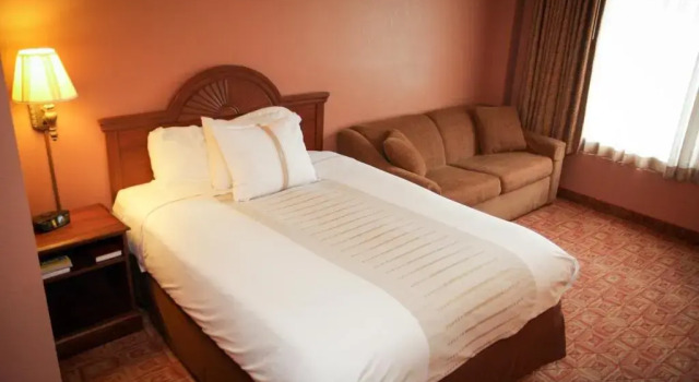 Двухместный номер Standard Norland Inn & Suites Roseau