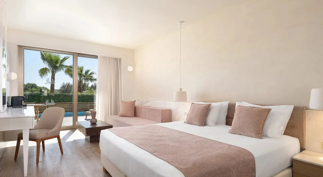 Полулюкс Premium Avra Imperial Hotel - The Residence Collection