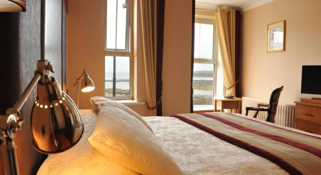 Номер Grand Fitzgeralds Hotel