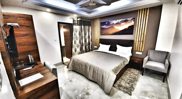 Hotel Aerocity Purple Orchid, Забронировать Отель Отели Нью-Дели с завтраком, Завтраки