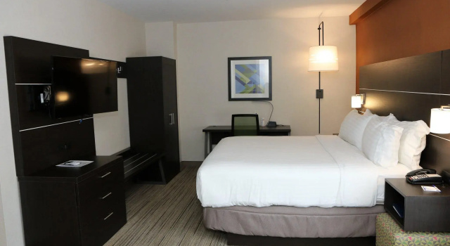 Люкс Holiday Inn Express & Suites Alabaster by IHG