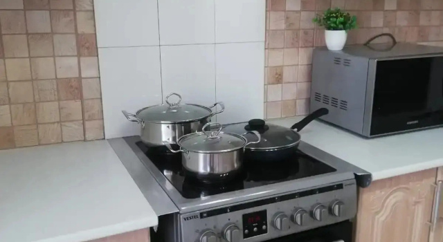 Апартаменты с балконом Квартира у Мамаева Кургана с видом на Родину Мать