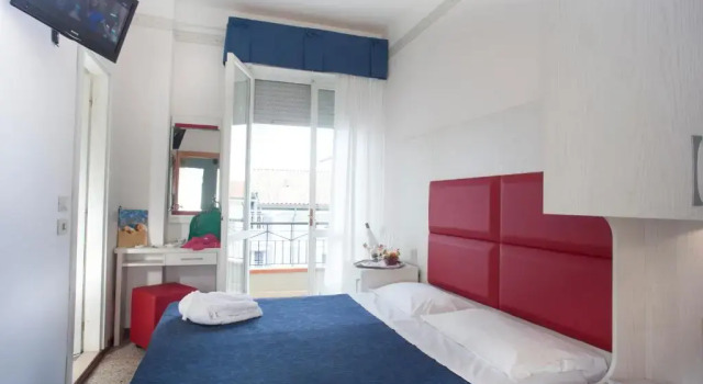 Двухместный номер Standard с балконом Hotel Cadiz