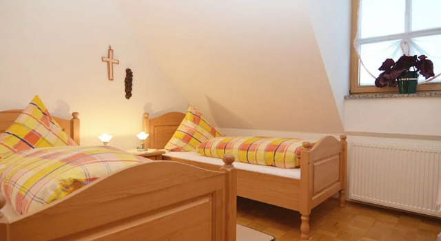 Апартаменты Classic Spacious Apartment With Sauna in Schonsee