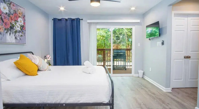 Comfortable 5br/2.5ba Family Home Near Riverwalk, Забронировать Дом для отпуска Сан-Антонио Bexar County, рядом с Highland Park