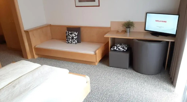 Трёхместный номер Standard Hotel Garni Bergland
