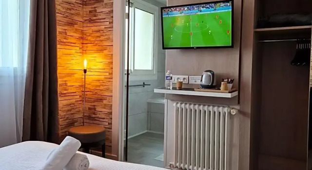 Номер Comfort LHôtel Bristol
