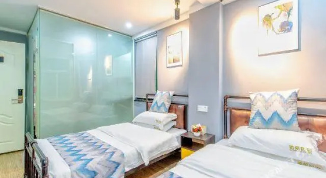 Brother Hotel, Book Hotel Tanzhou Guangdong