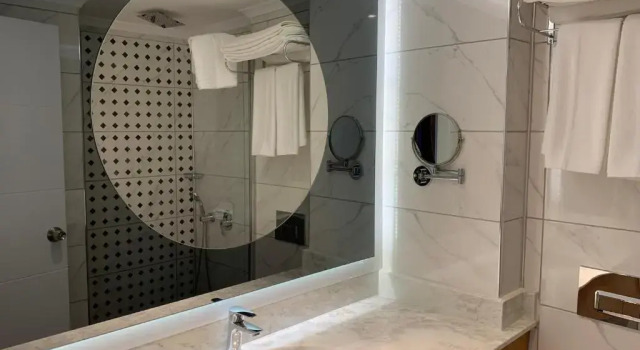 Двухместный номер Deluxe The Sansa Hotel & Spa