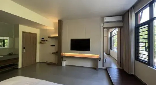 Suite Hillside Haven