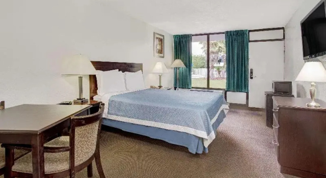 Номер Standard Baymont by Wyndham Orlando Lake Buena Vista South