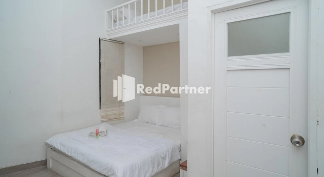 Семейный номер Standard Yayah Rooms Bogor Syariah Mitra RedDoorz