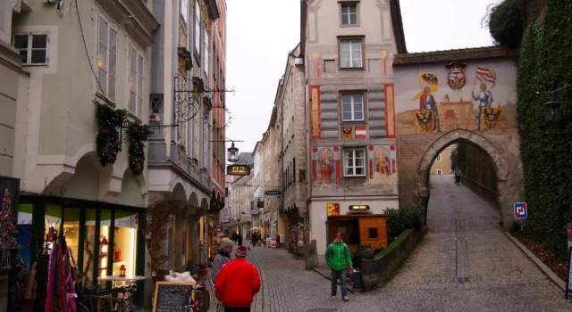 Steyr City Apartment mit 2 Schlafzimmer, Book Apartment Steyr 