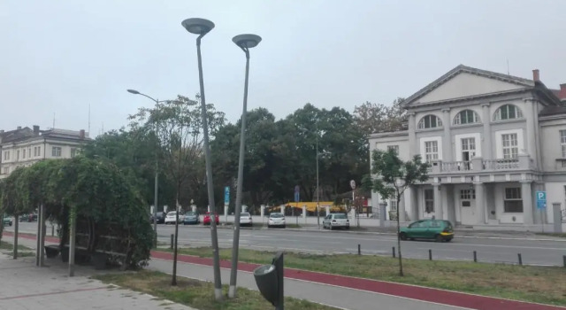 Apartments Girasole, Забронировать Апартаменты/квартира Недорогие отели Нови-Сад, рядом с Museum of Vojvodina, недорого