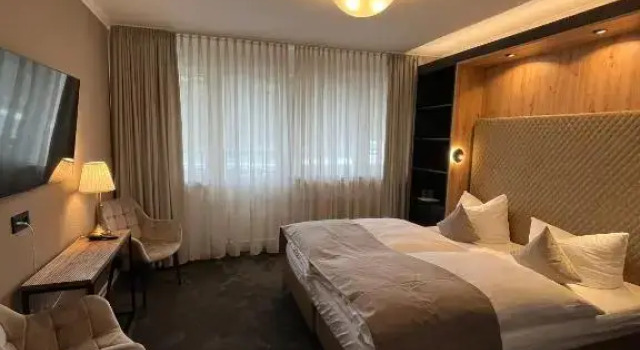 Двухместный номер Standard с балконом Hotel Zum Fährturm