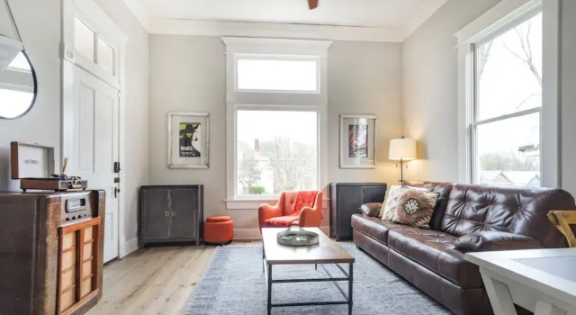 Walk to Five Points + 10 Minutes from Downtown!