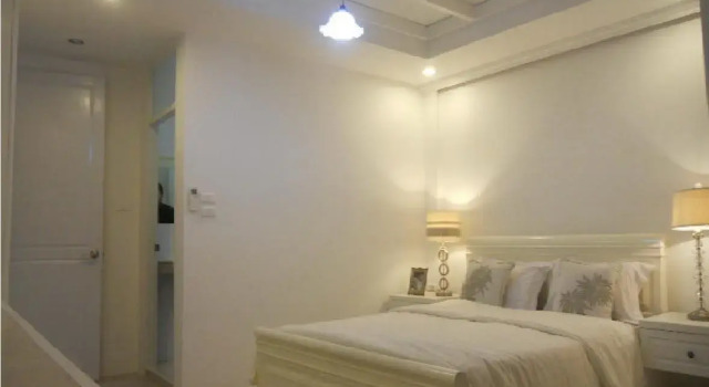 Ratchada-Sutthisan Hotel and Longstay
