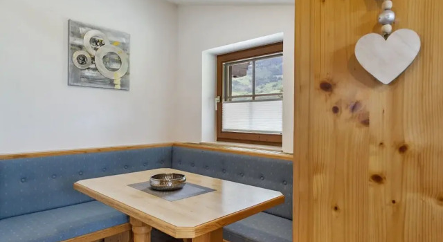 Alluring Holiday Home in Hollersbach im Pinzgau near Skiing