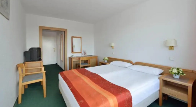 Двухместный номер Standard с балконом Danubius Hotel Annabella