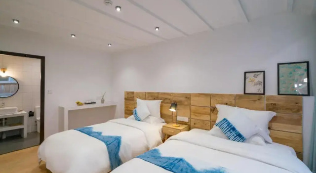 Camera familiare Standard 肇兴溪舍山堂 Creekside Inn