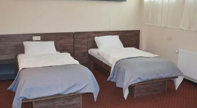 Zinedine Sport-Hotel, Prenota Hotel Hotel a Carpathians - Ukraine con piscina, Piscina