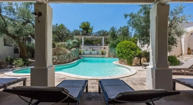 Tia Maria Country Inn
