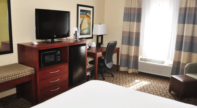 Номер Standard Holiday Inn Express & Suites Lancaster by IHG