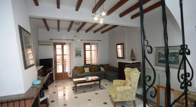 Апартаменты Angelina's House