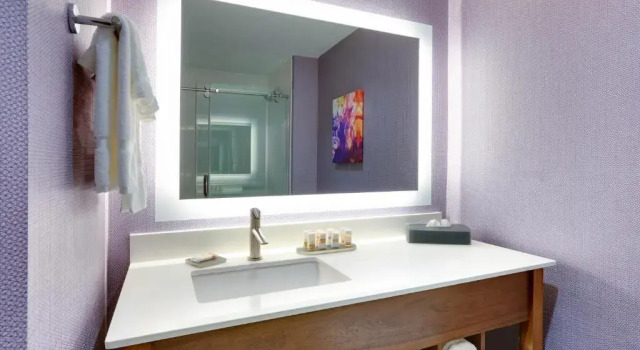 Номер Superior La Quinta Inn & Suites by Wyndham Lakeway