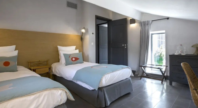 Семейный номер Standard с балконом Auberge de Banne