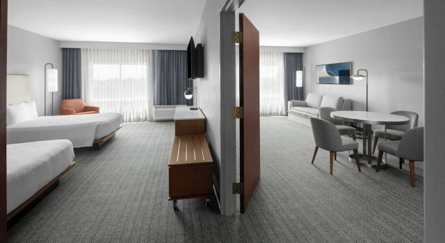 Люкс c 1 комнатой Courtyard by Marriott Tampa Oldsmar