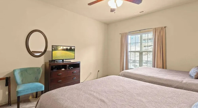 Номер Standard The Nest on Birdie Lane For 8!