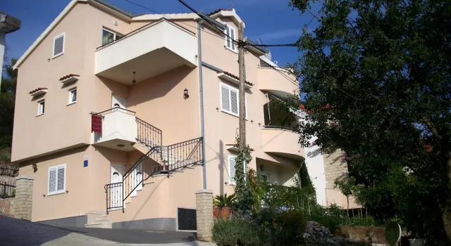 Cvita apartments, Забронировать Апартаменты/квартира Апартаменты Трогир, рядом с Church of St. Dominic, Апартаменты/квартира