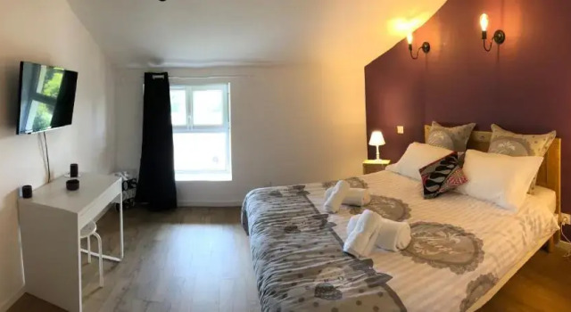 Le nid de l'ain, Book Hotel Varambon Bugey