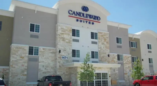 Люкс Candlewood Suites New Braunfels by IHG