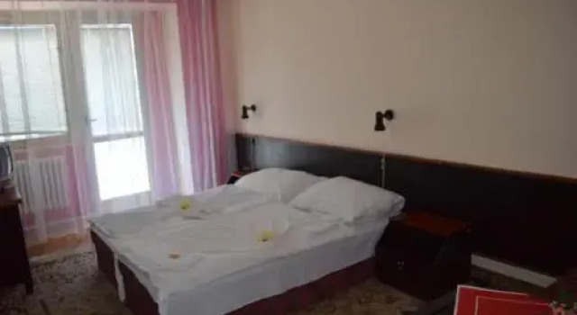 Hotel POŠTÁR ***, Rezervovat Hotel Kaluža Sirava