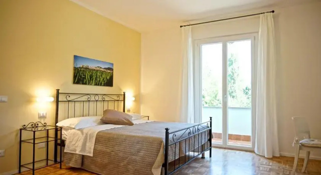 La Quercia bed & breakfast, Varaa Hotelli Bastia Umbra Umbria