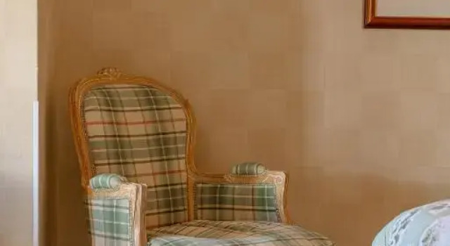 Полулюкс The Airds Hotel and Restaurant