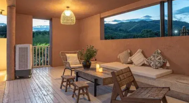 In Murakami·Moganshan Hot Spring Resort Homestay (Firefly Base), Prenota Resort Hotel a Huzhou con piscina, Piscina