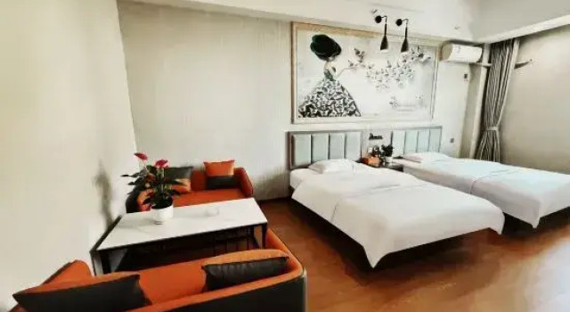 Люкс Business Ruili Manxing Boutique Hotel