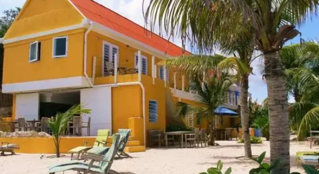Люкс Deluxe Scuba Lodge City Beach