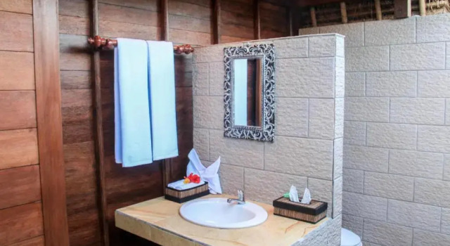 Вилла Deluxe с балконом и с красивым видом из окна Harta Lembongan Villas