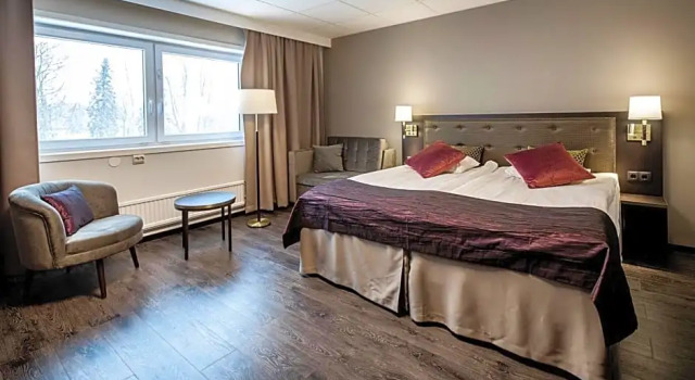 Номер Standard First Hotel Royal
