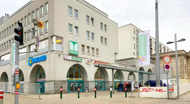 Апартаменты Bright Apartment Schönbrunn Palace