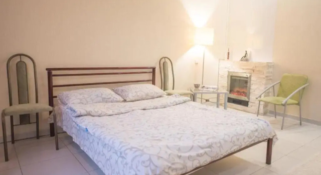 Studio at Sovetskaia Underground, Prenota Hotel Hotel a Kharkov con parcheggio, Parcheggio