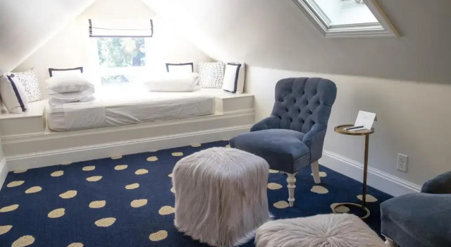 Четырёхместный номер Deluxe White House Napa