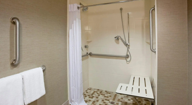 Номер Standard Holiday Inn Express & Suites Bloomington West by IHG