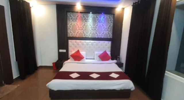 Hotel JP International, Забронировать Отель Отели Джамму и Кашмира 3 звезды, 3*
