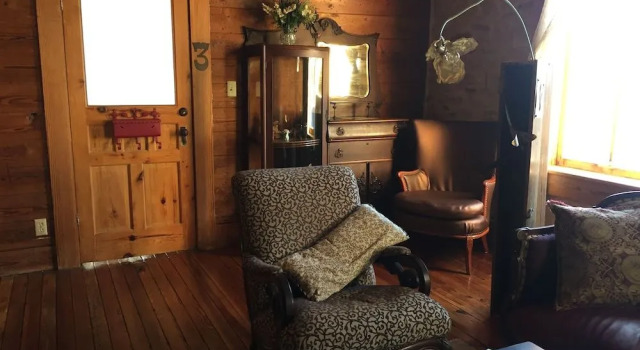 Hico's Upstairs Inn, Đặt Khách sạn Hico Texas